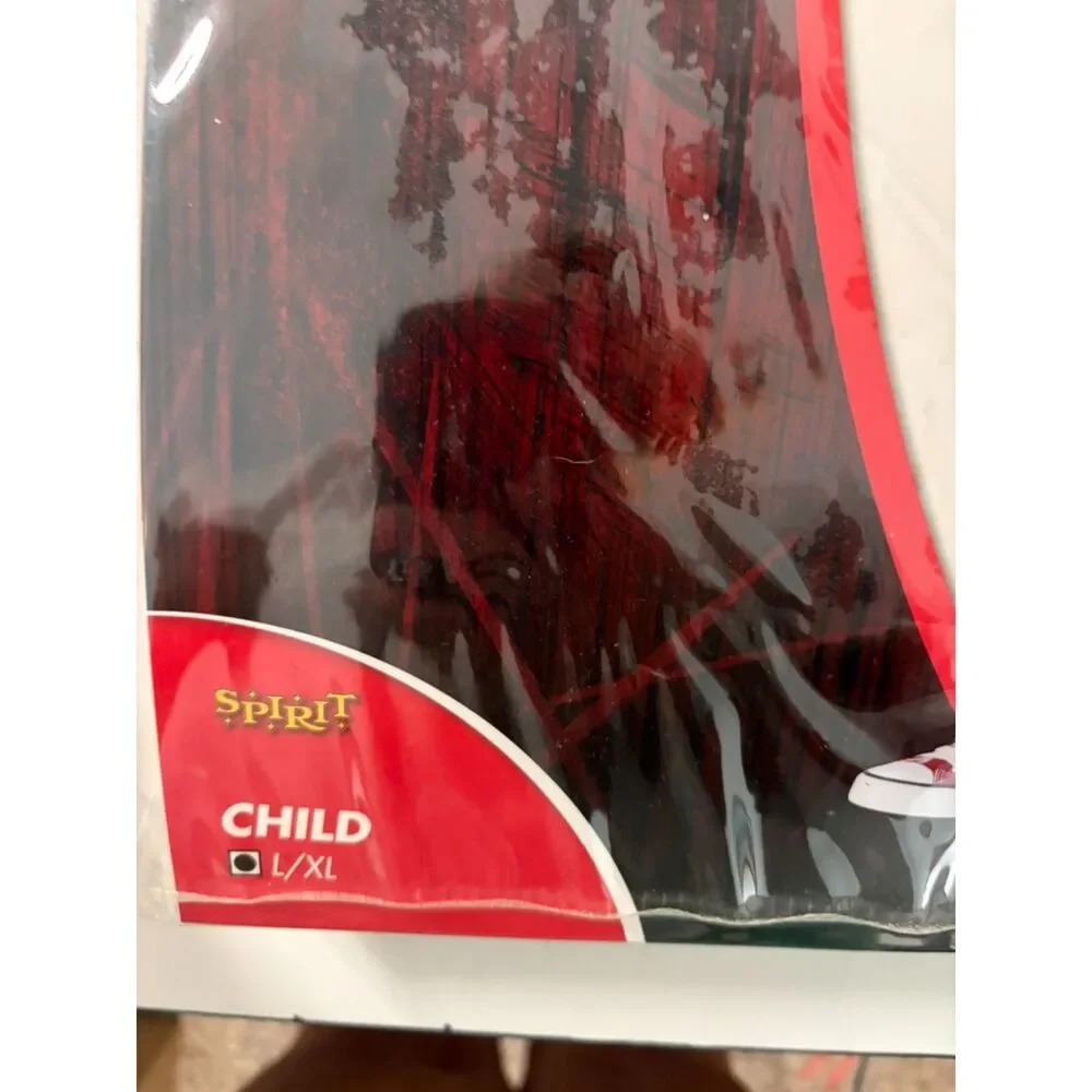 Spirit Halloween Childs Play Chucky costume size L/XL NEW